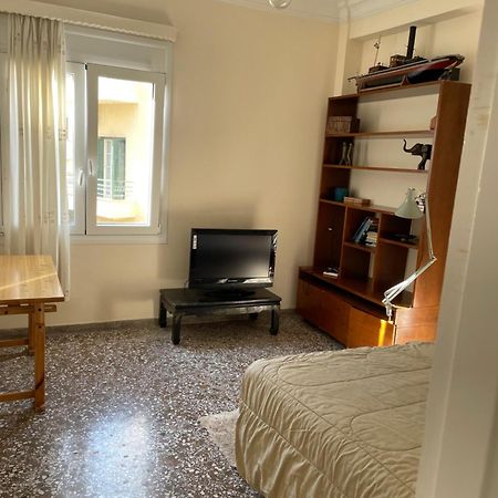 Quiet Bright Just Renewed Top Floor At Lycabetous Афины Экстерьер фото